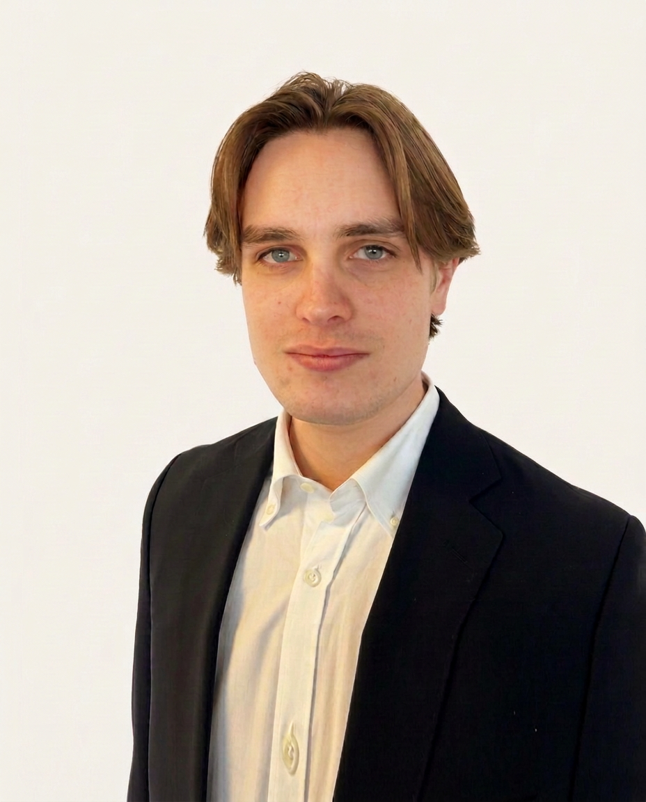 Fredric Gustafsson, Tjänstledig, Tingsnotarietjänstgöring, Bonde Advokater